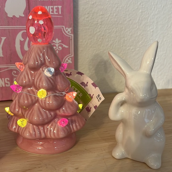 10. Easter Decor - Picture 5 of 7